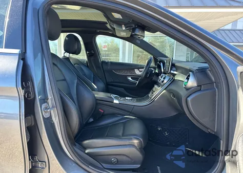 2017 Mercedes-Benz C 300 Sport 4Matic from USA, damaged, VIN 55SWF4KBXHU193395